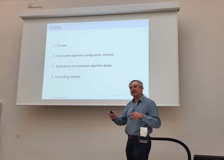 caiml-colloquium-stuetzle-1.jpg