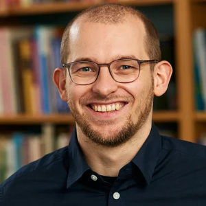 Stefan Neumann  logo