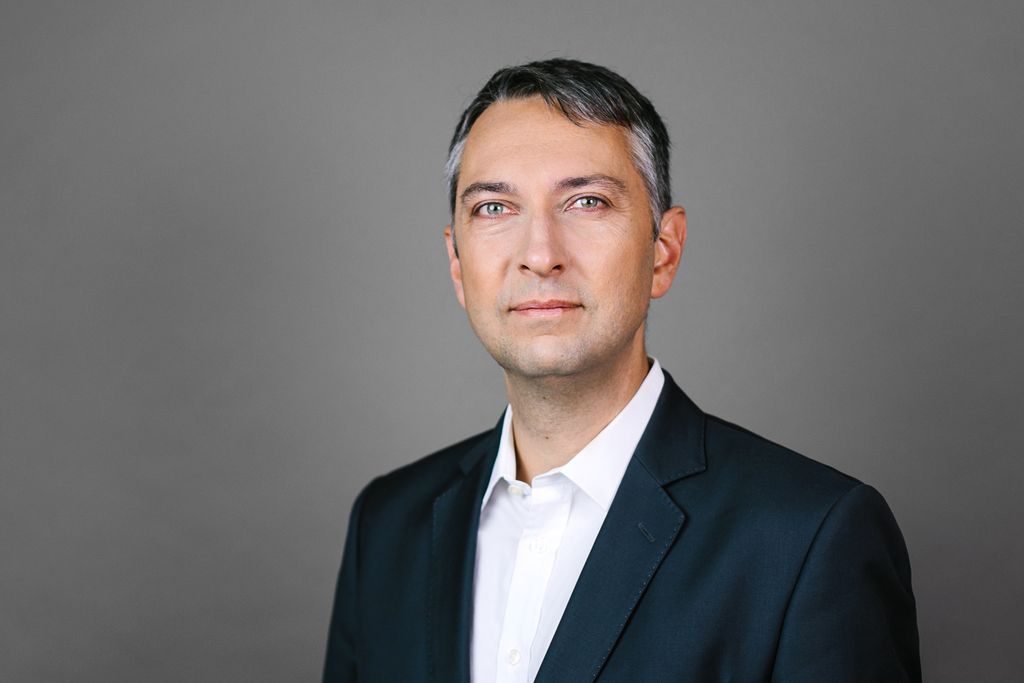Sebastian Schlund